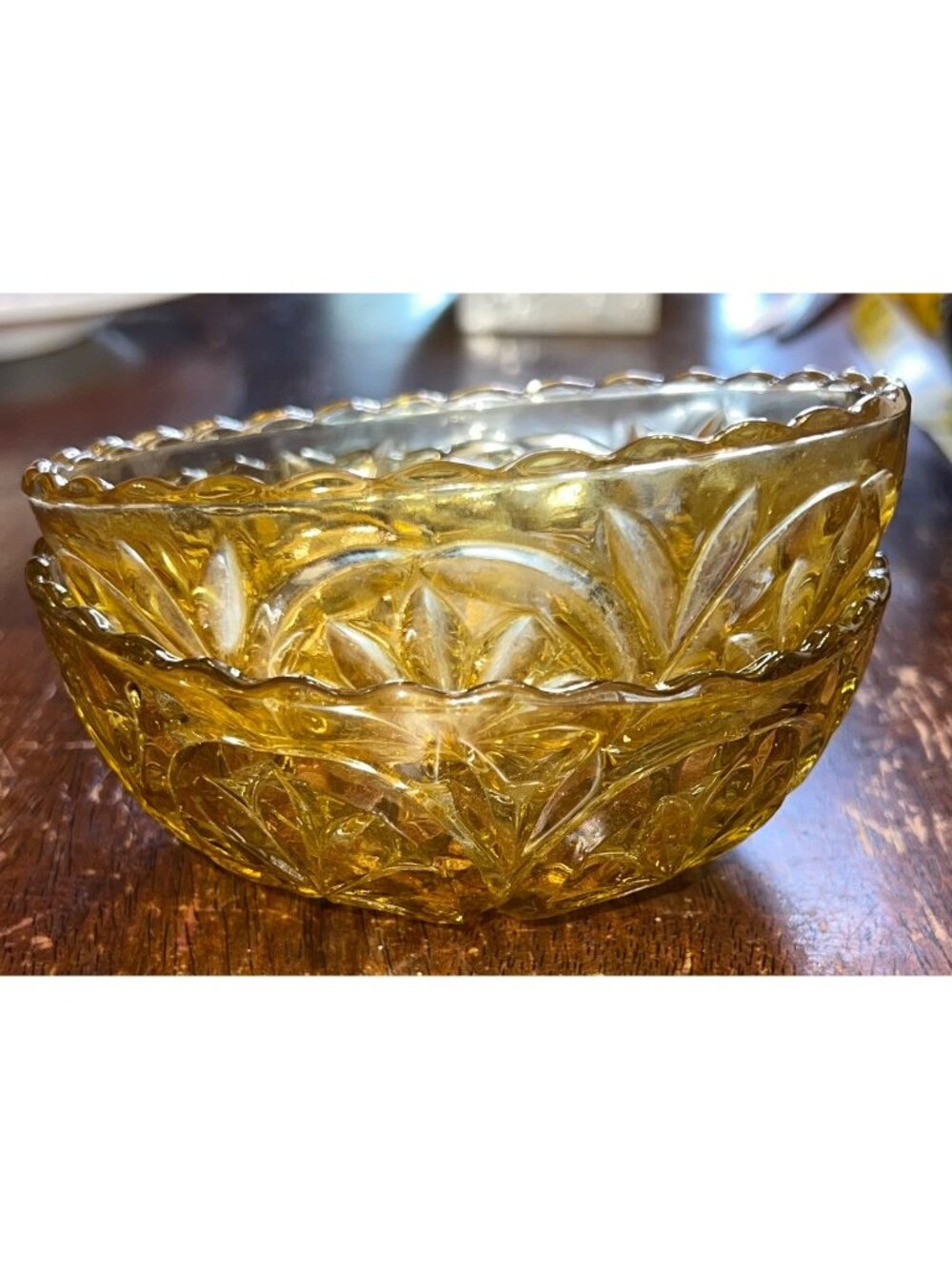 Indiana Glass Amber Starburst Glass Bowls Set Scalloped Edges Depression glass